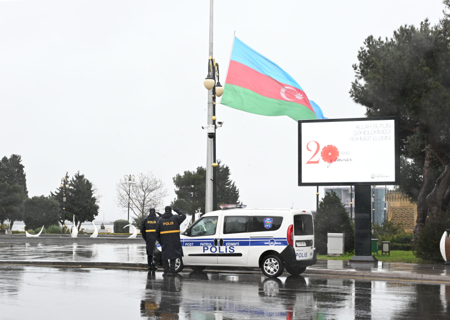 20 Yanvar şəhidlərinin xatirəsi bir dəqiqəlik sükutla yad edilib