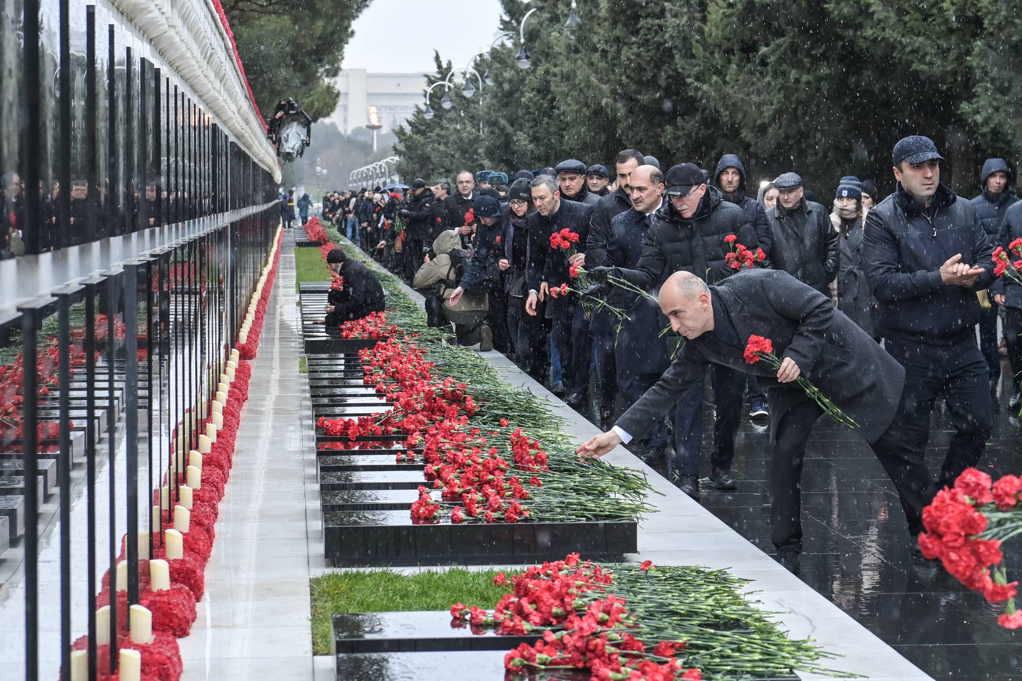 Şəhidlər xiyabanı ziyarət edilib