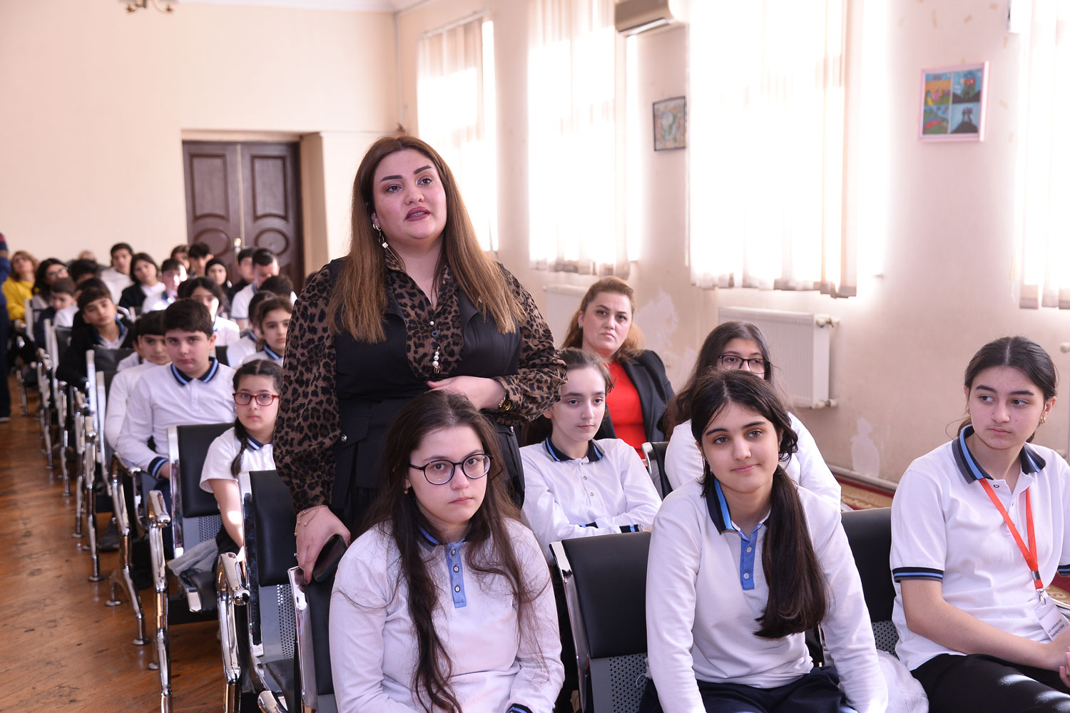 Məktəbdə öyrədilən ana dili heç zaman möhkəmliyini itirmir - akademik