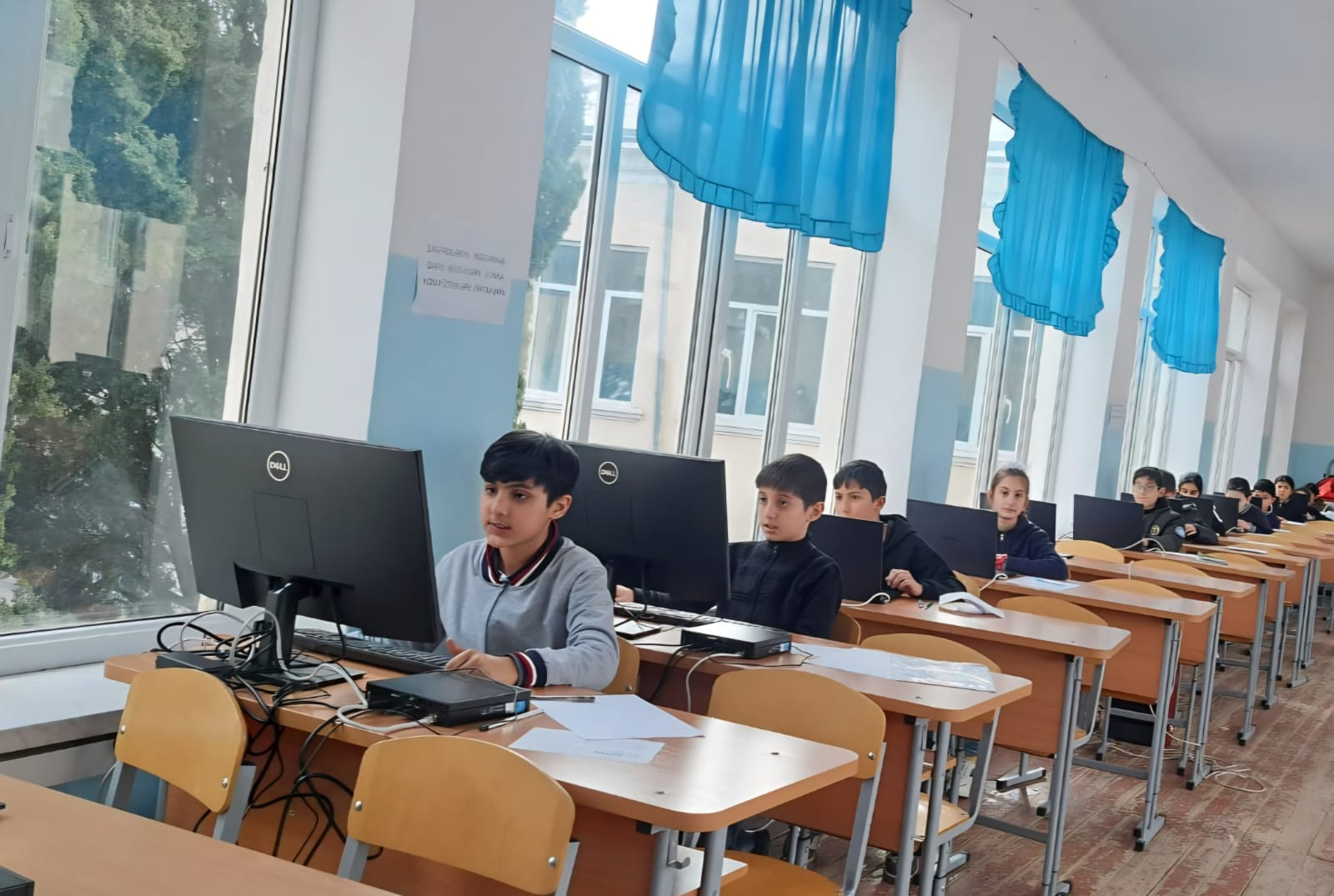 Qarabağ məktəblərində BSQ-lər rəqəmsal formada keçirilir