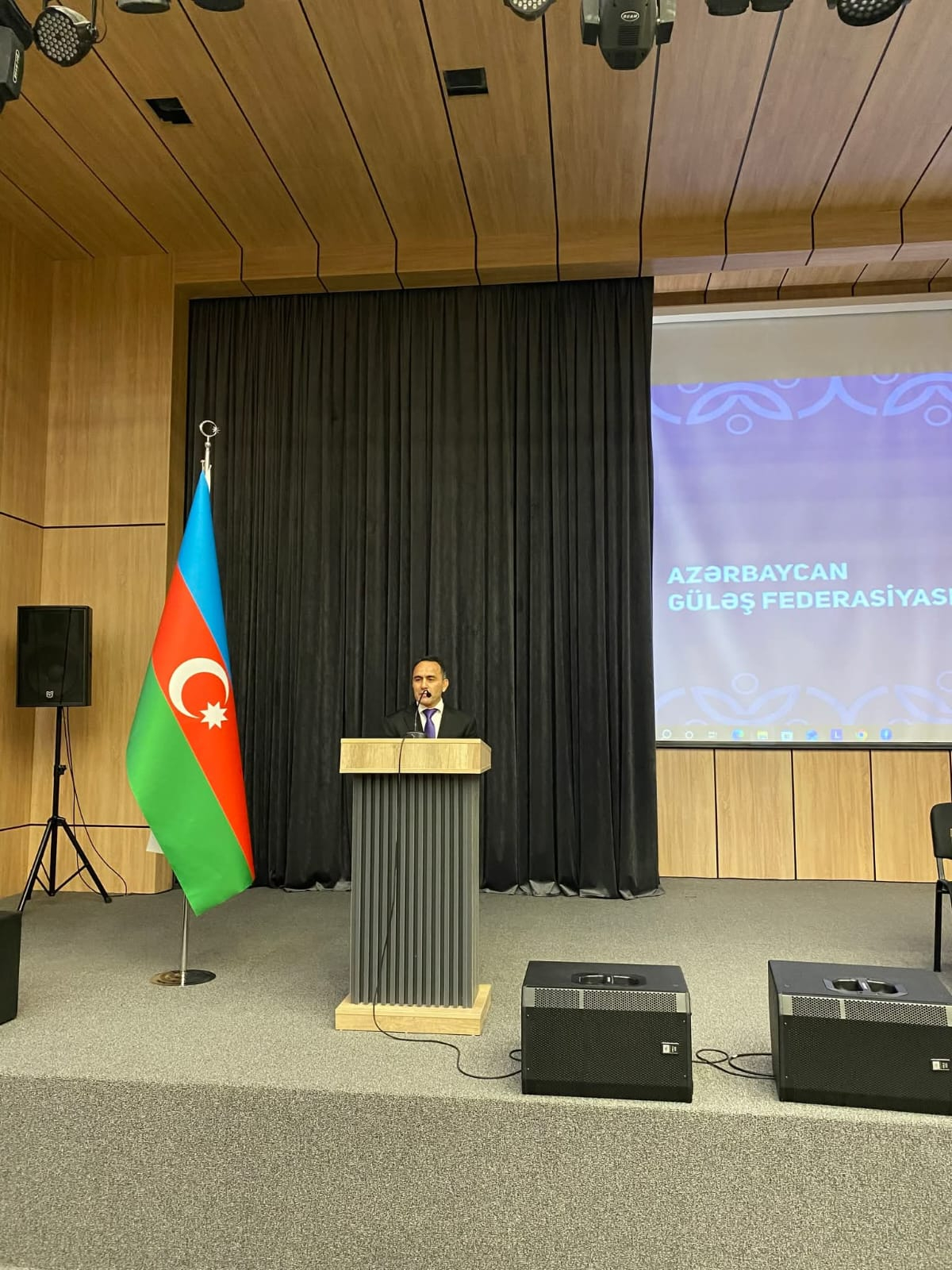 Olimpiya və dünya çempionları Şuşada məktəblilərlə görüşüblər