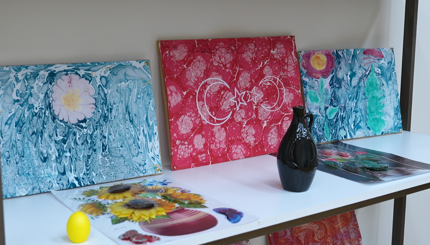 Yeniyetmə məhbuslar necə təhsil alırlar?