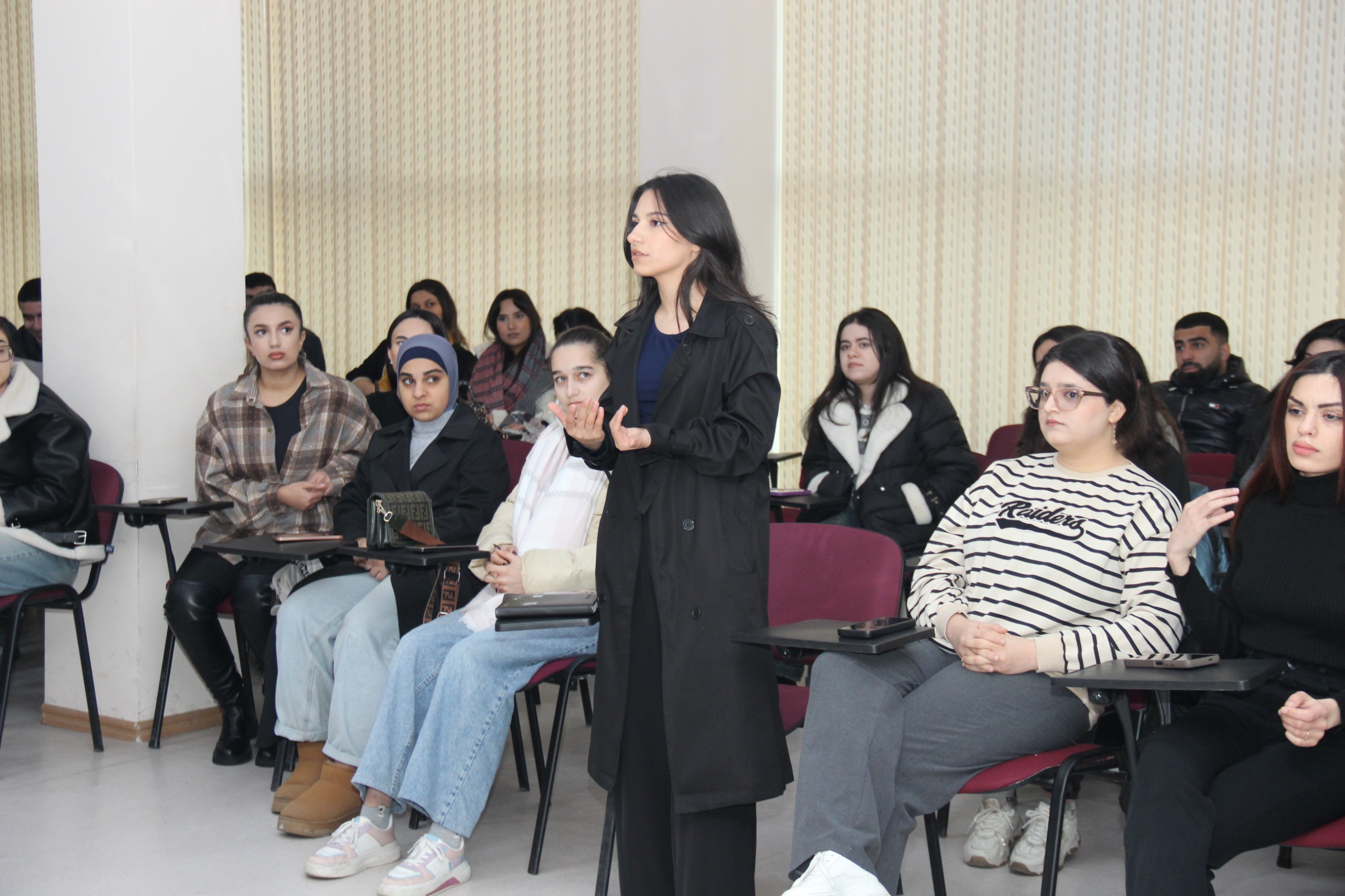 “Mediada gənclərin hüquqi mübarizəsi” layihəsi çərçivəsində debat yarışı keçirilib