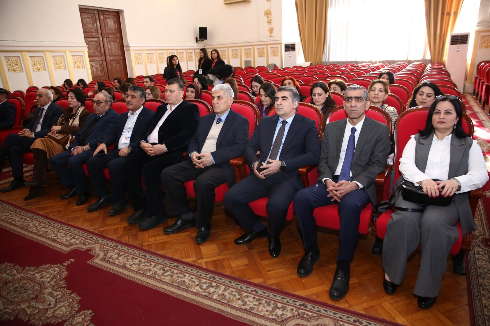 ADPU-da “Hədəfdə STEAM-8” beynəlxalq təlim-treninqi öz işinə başlayıb