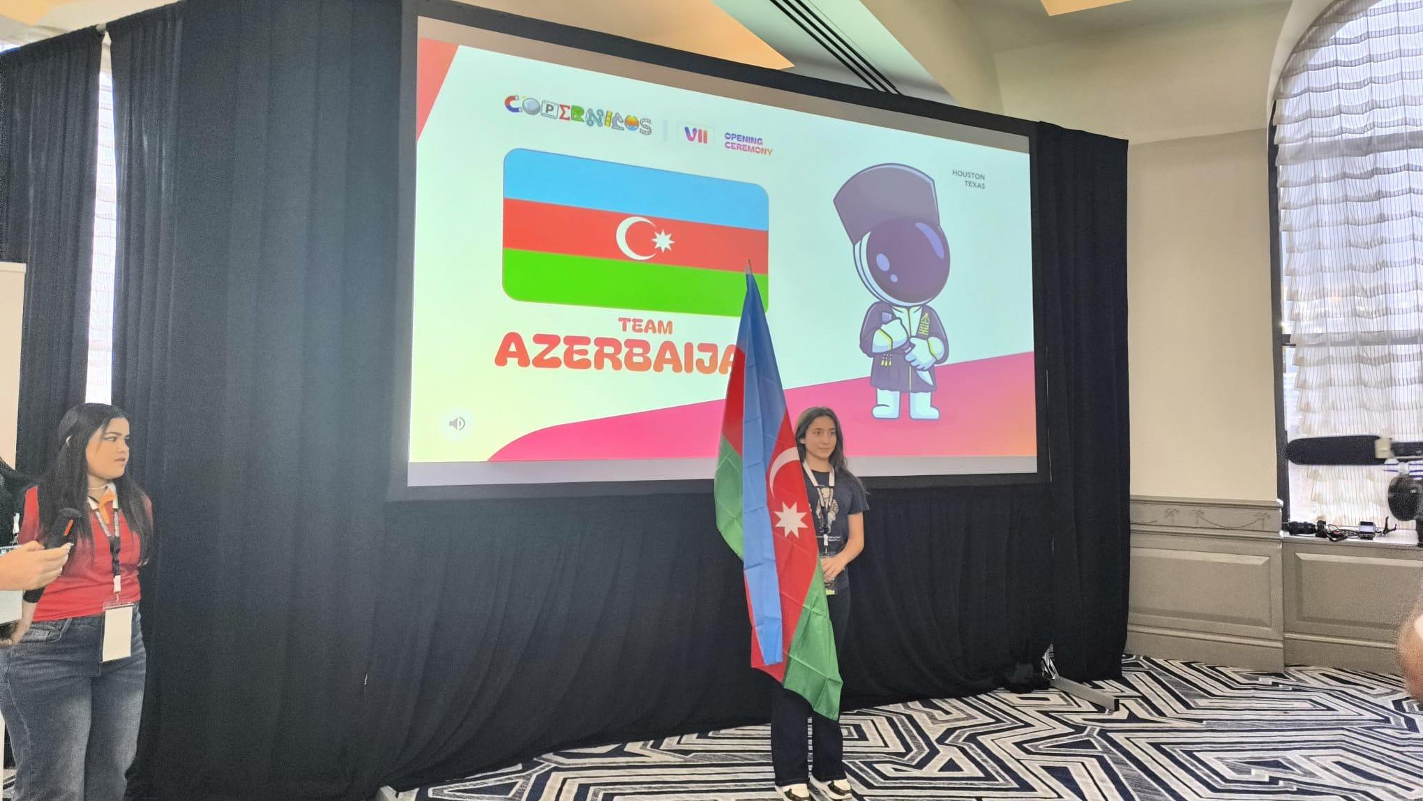 Məktəblimiz Kopernik Olimpiadasında gümüş medal qazanıb