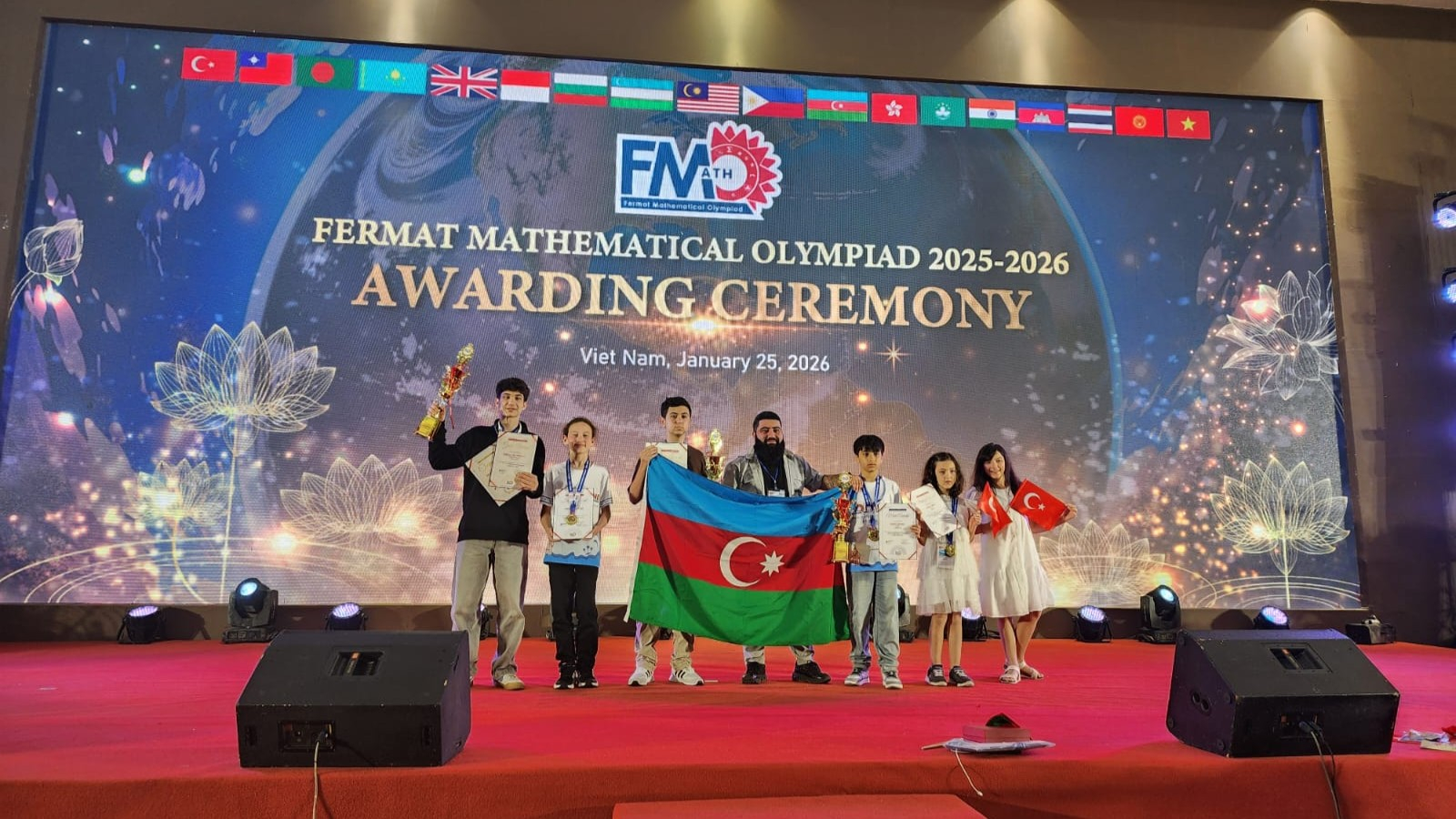 Riyaziyyatçılarımız Vyetnamda ölkəmizi layiqincə təmsil ediblər