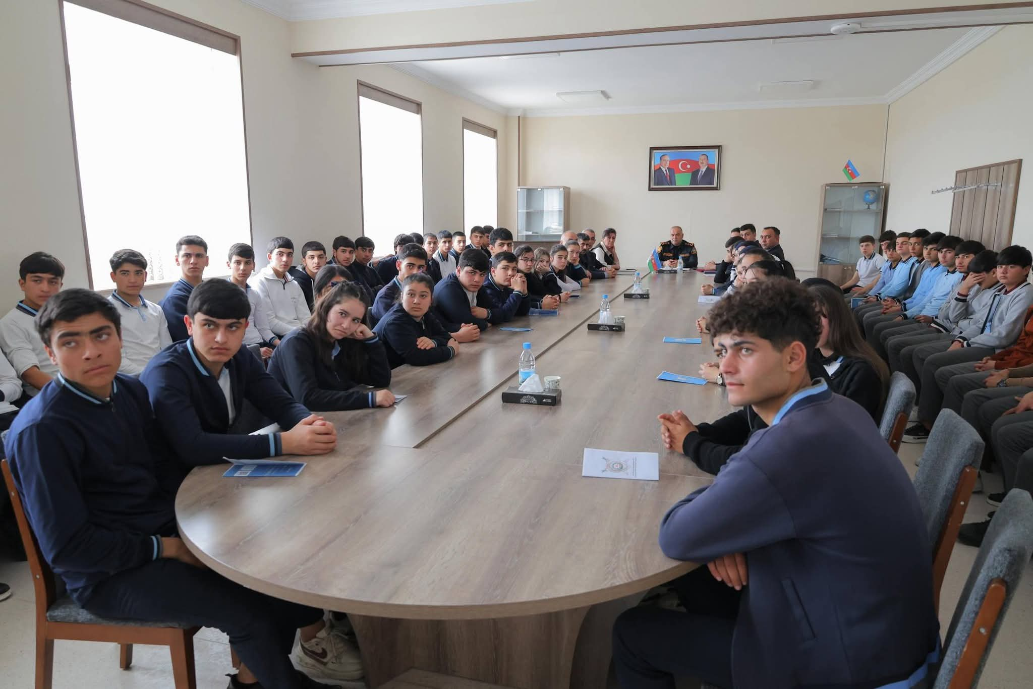 Naxçıvanda məktəblilərlə maarifləndirici tədbir keçirilib 