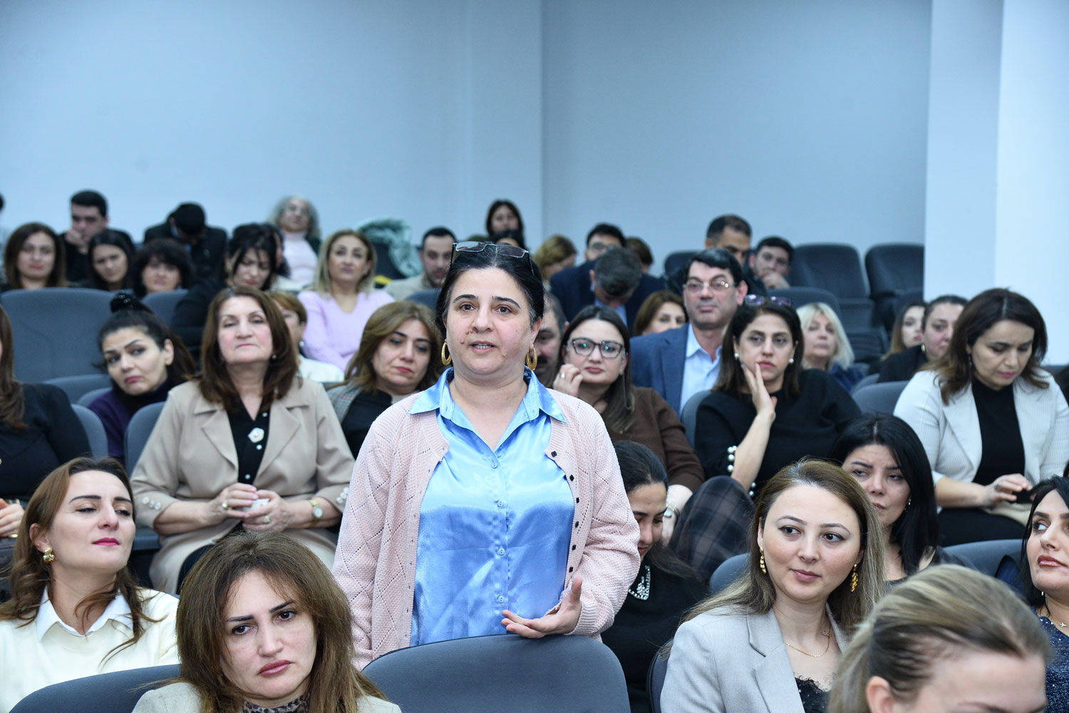 Tarixçi alim Həsən Həsənovla görüş keçirilib