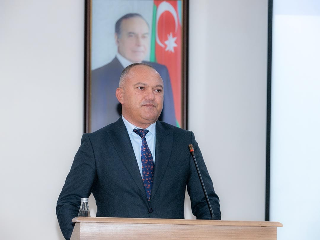 Naxçıvanda direktor və direktor müavinləri üçün təlimlər başlayıb