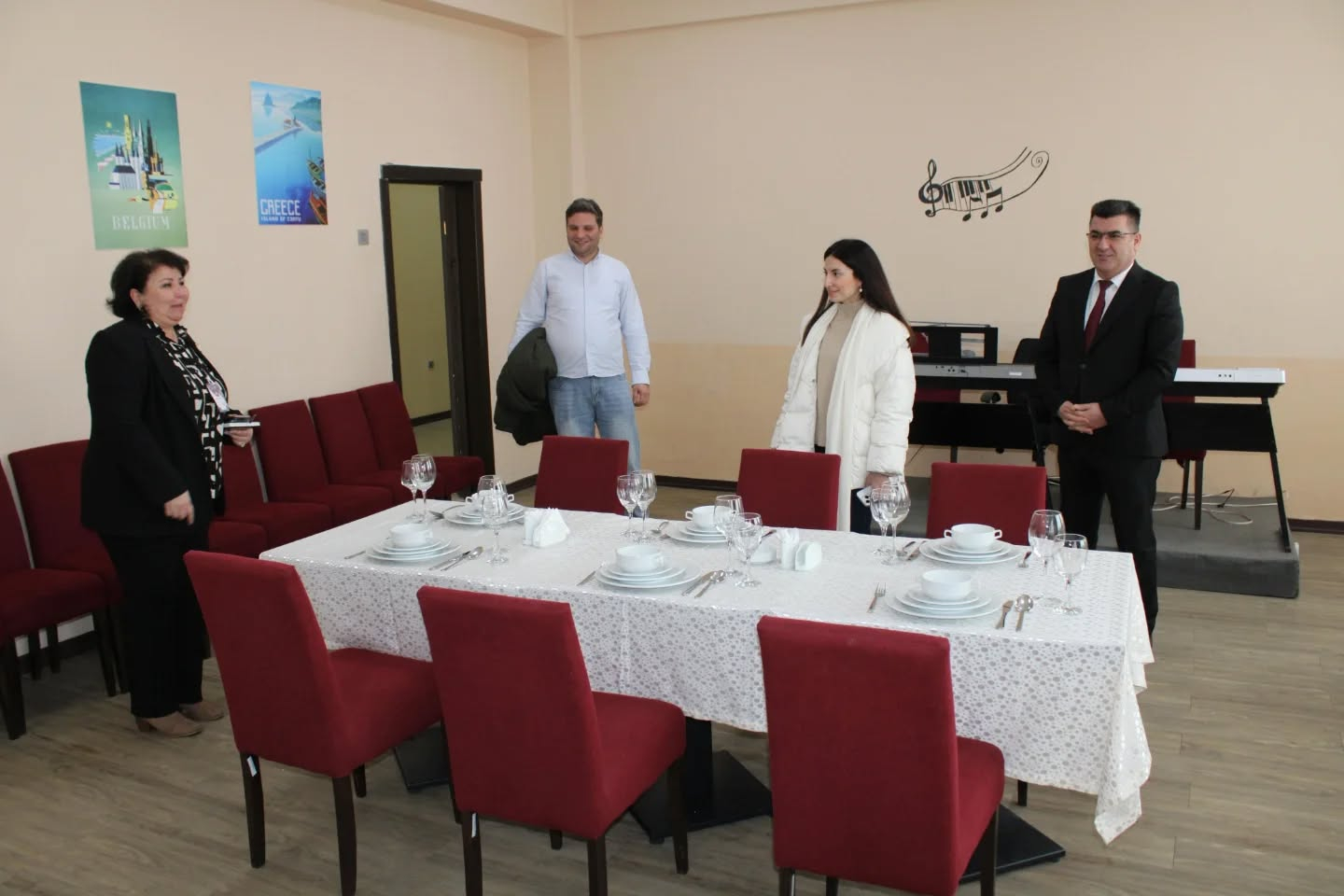 Tərəfdaş şirkətlərlə peşə təhsilinin inkişafı müzakirə edilib