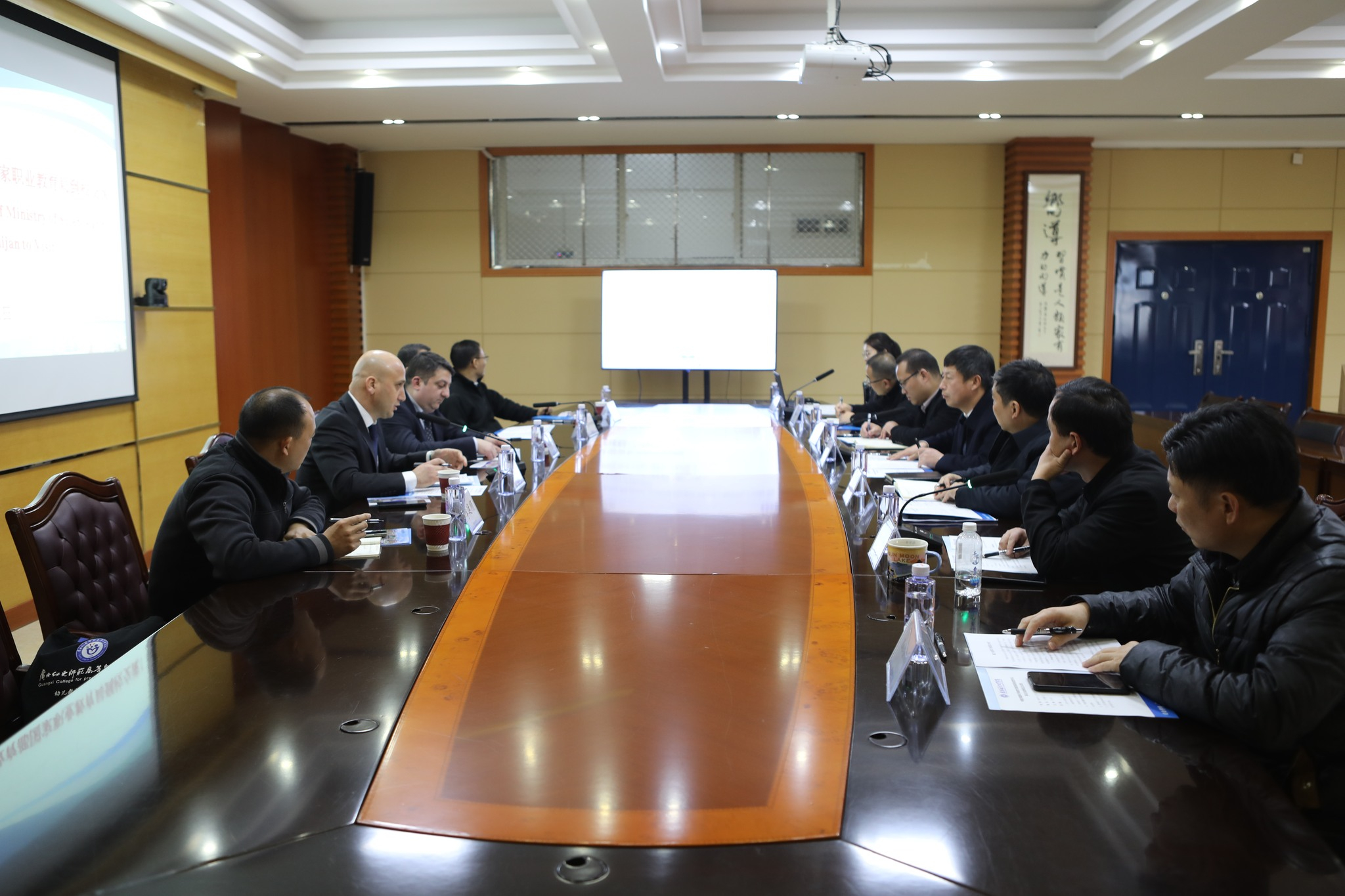 Azərbaycan Çinin peşə təhsili təcrübəsini öyrənir