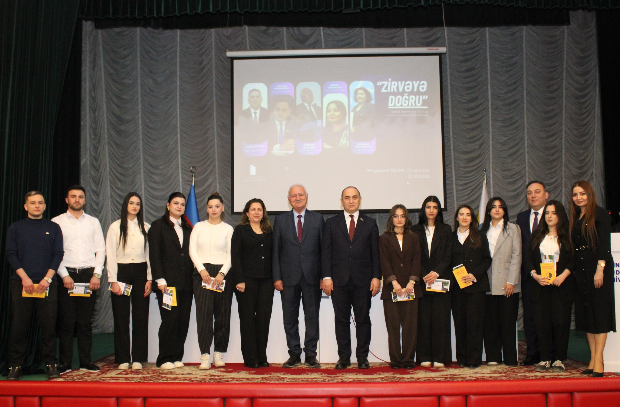 MDU-da İctimai Şuranın üzvləri ilə görüş keçirilib