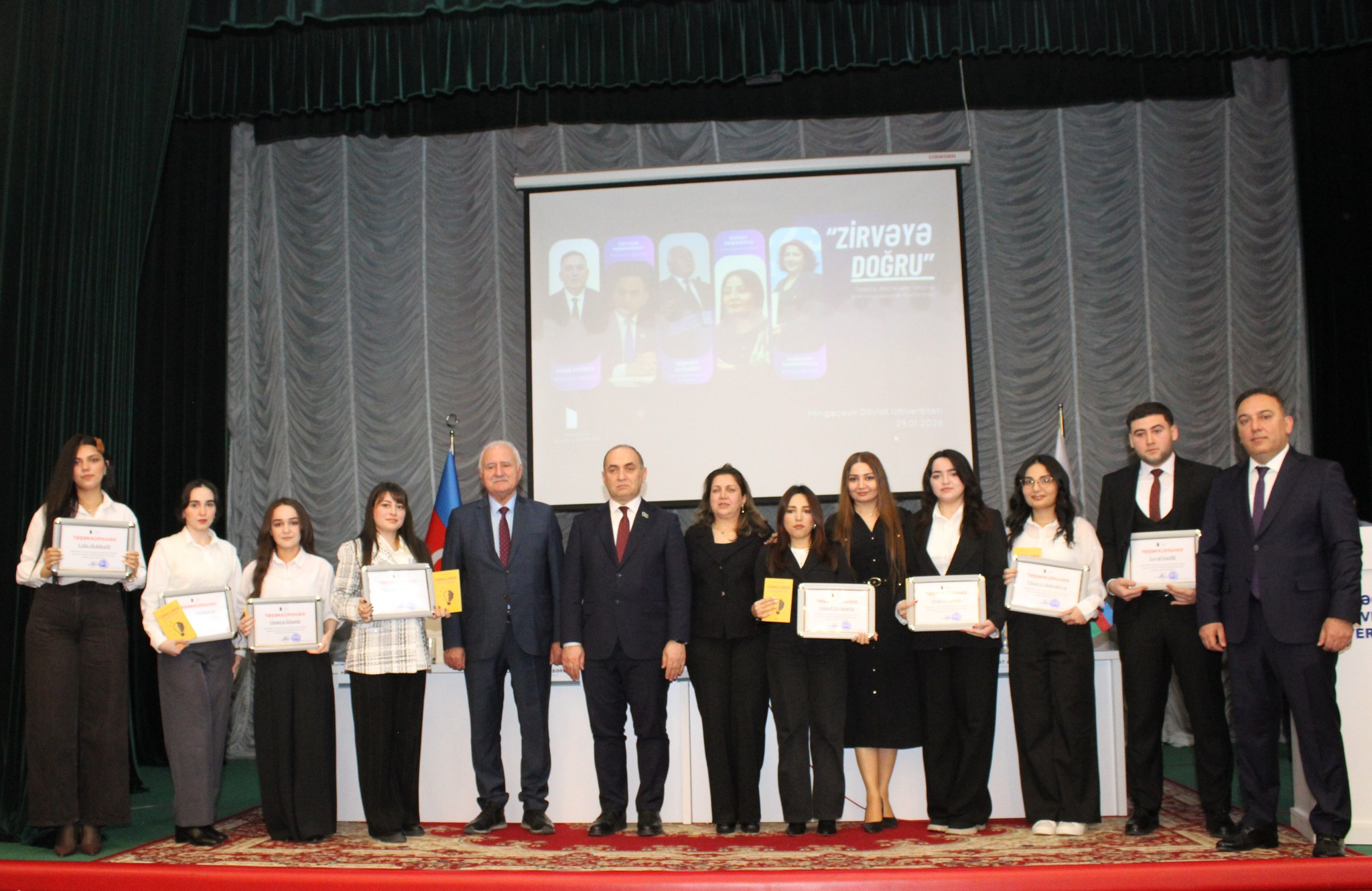 MDU-da İctimai Şuranın üzvləri ilə görüş keçirilib