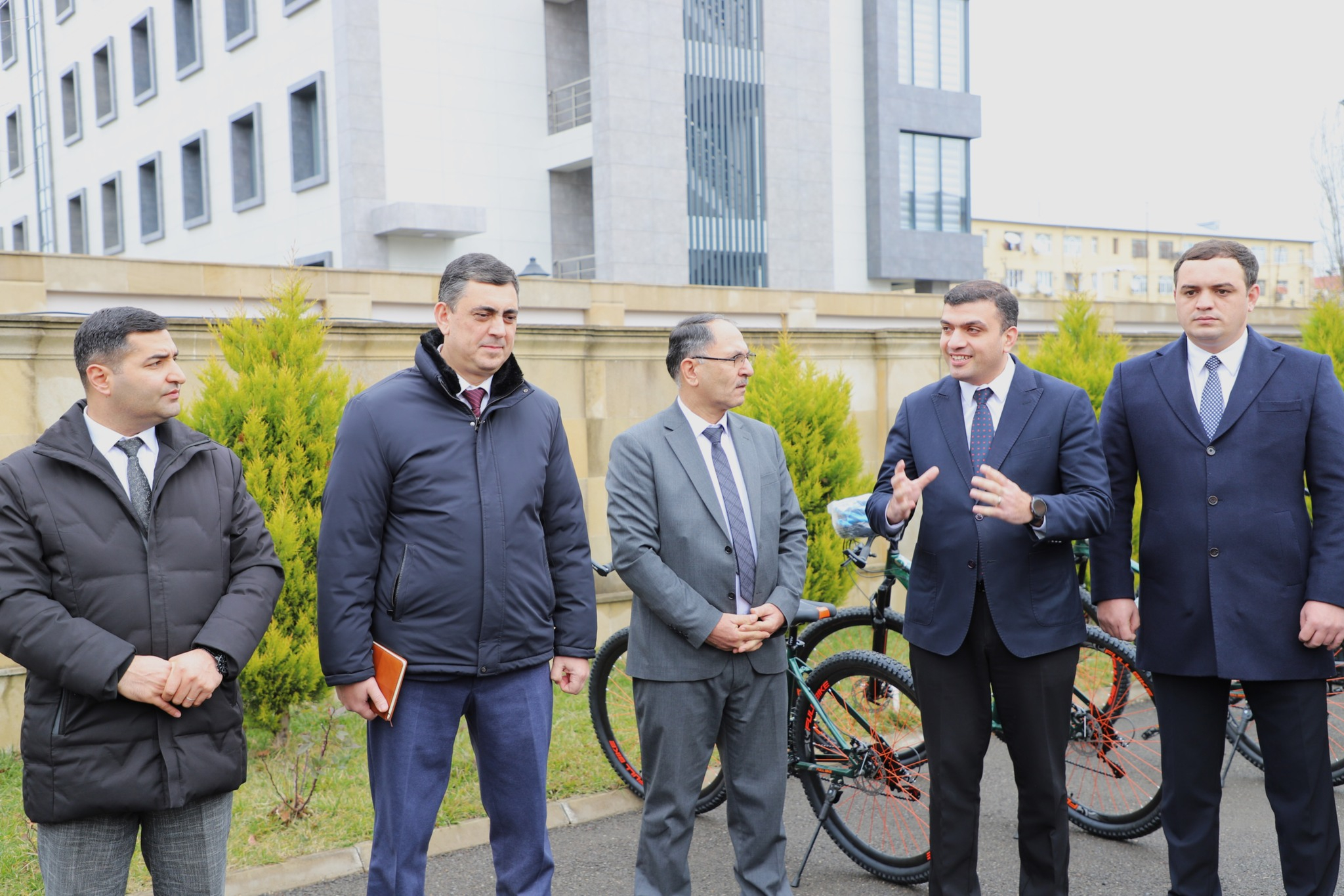 Gənclər və İdman Nazirliyi LDU-ya velosipedlər hədiyyə edib