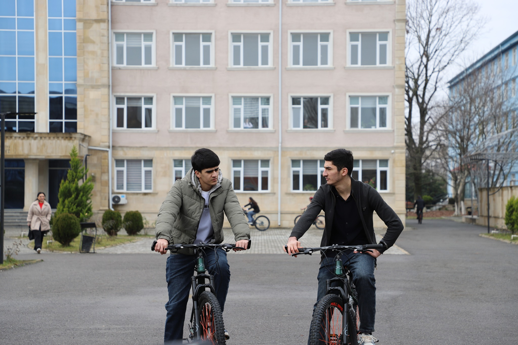 Gənclər və İdman Nazirliyi LDU-ya velosipedlər hədiyyə edib