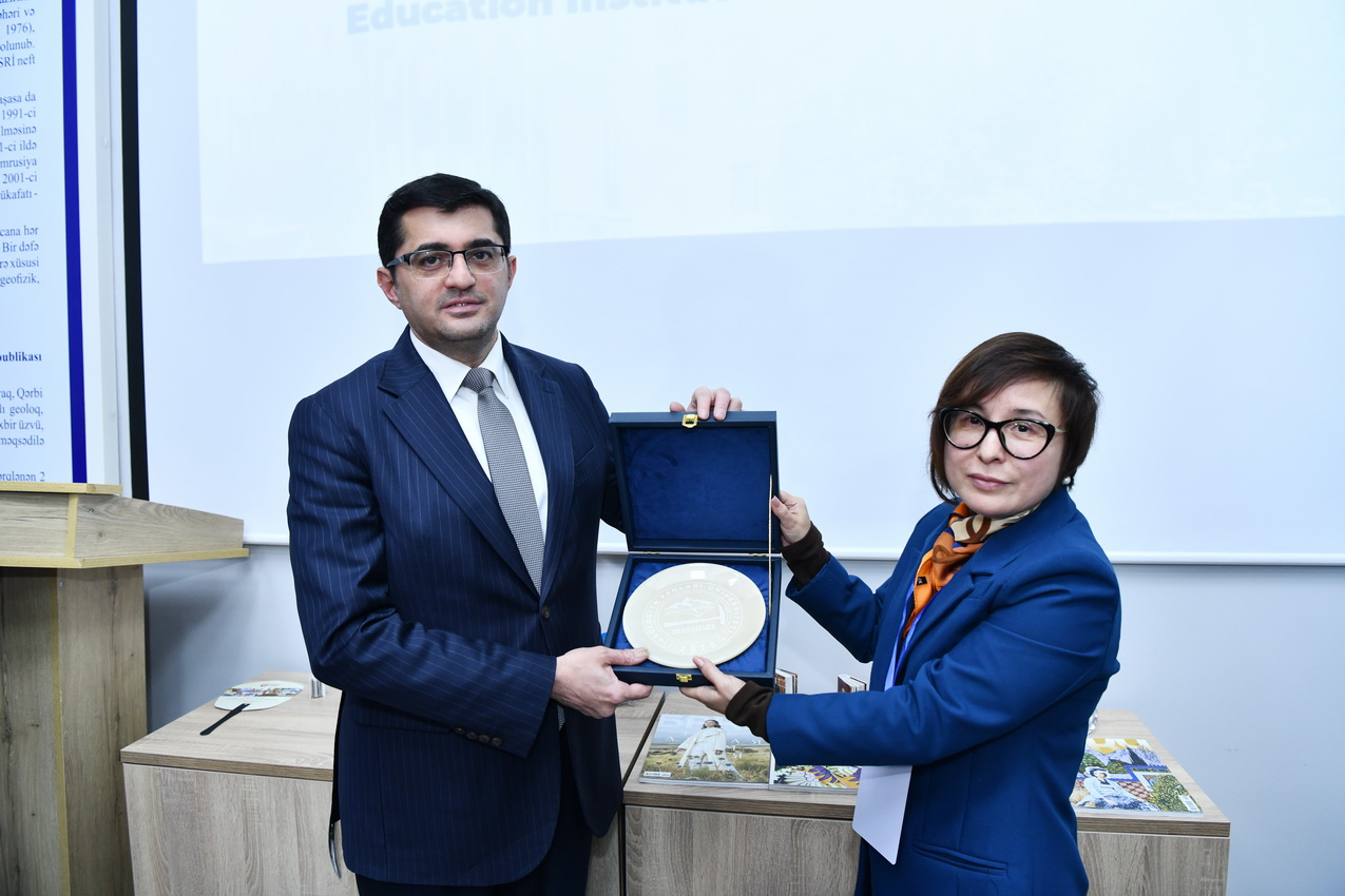 ADNSU-da Özbəkistanın ali məktəblərinin nümayəndələri ilə görüş keçirilib