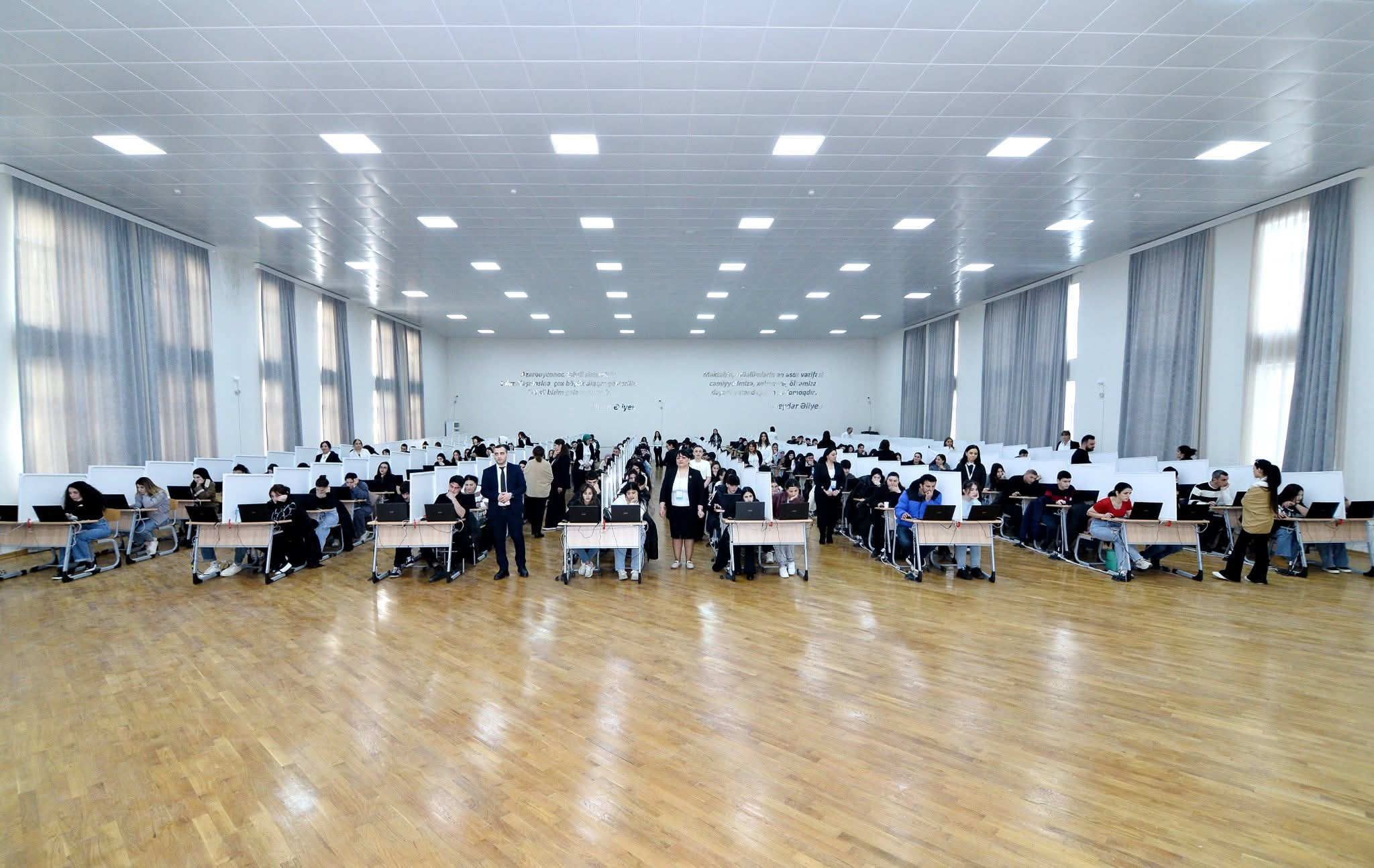 Ölkə üzrə eksternat imtahanları keçirilib