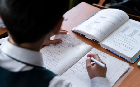 Tacikistanda 12 illik ümumi təhsil sisteminə keçid ediləcək 