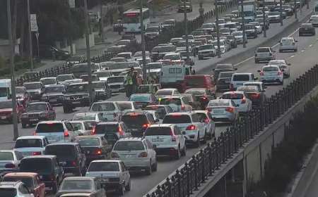 Bakıdakı təhsil müəssisələrinin nəqliyyat sıxlığına təsiri araşdırılır  