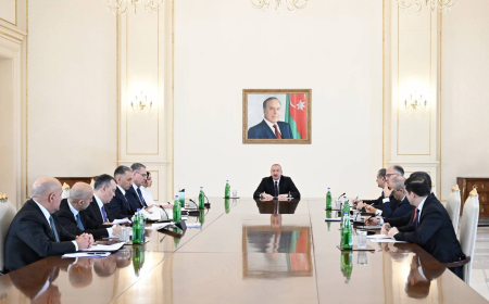 İlham Əliyevin sədrliyi ilə “Azərbaycanın yeni rəqəmsal arxitekturası” adlı vahid fəaliyyət planına həsr olunmuş müşavirə keçirilib