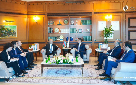 Emin Əmrullayev ICESCO-nun Baş qərargahına səfər edib 