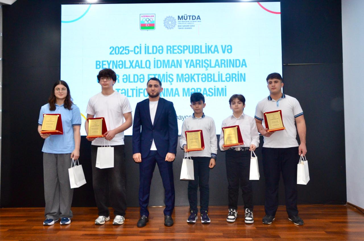 İdmanda uğur qazanan məktəblilər təltif olunublar