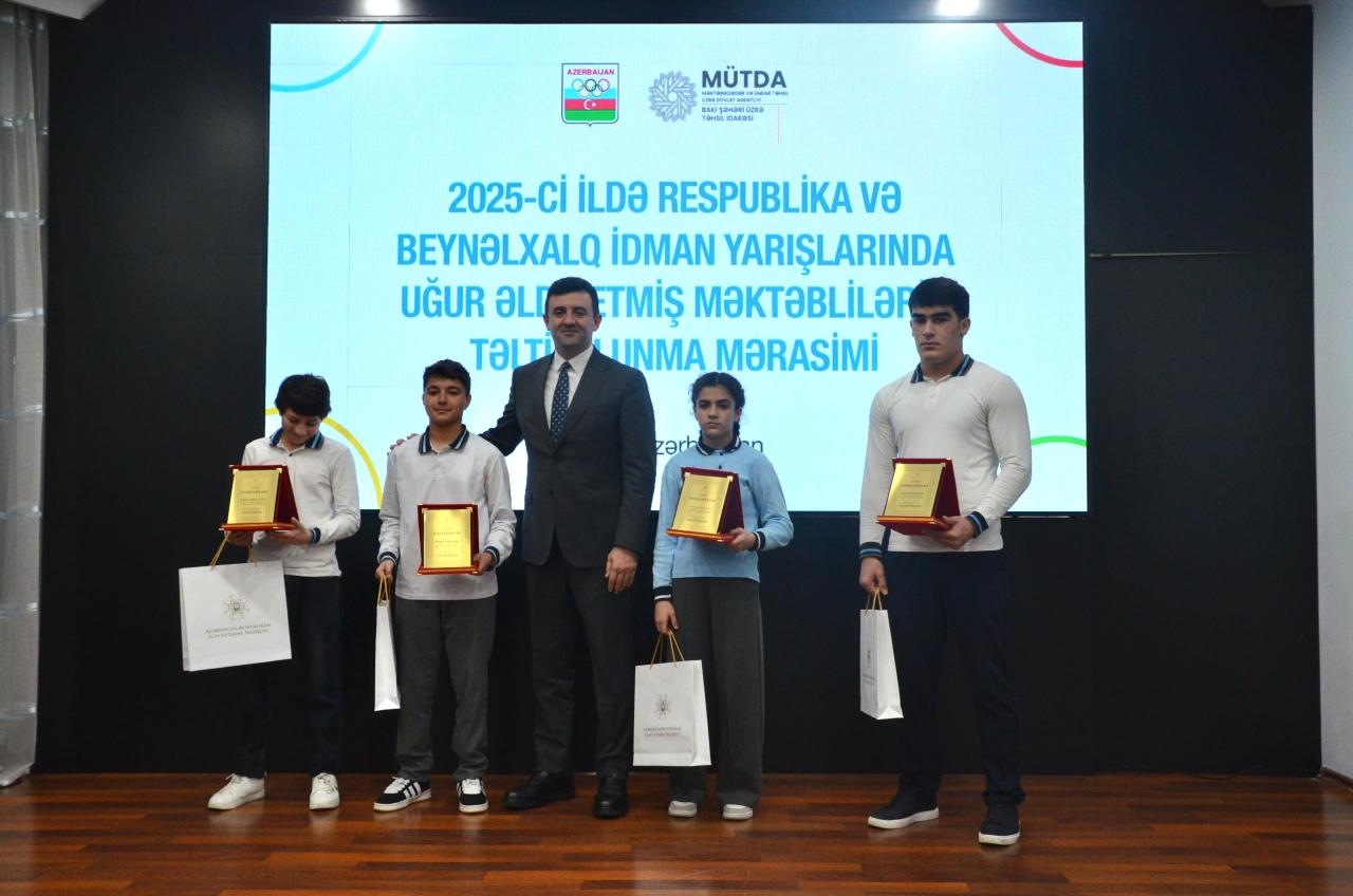 İdmanda uğur qazanan məktəblilər təltif olunublar