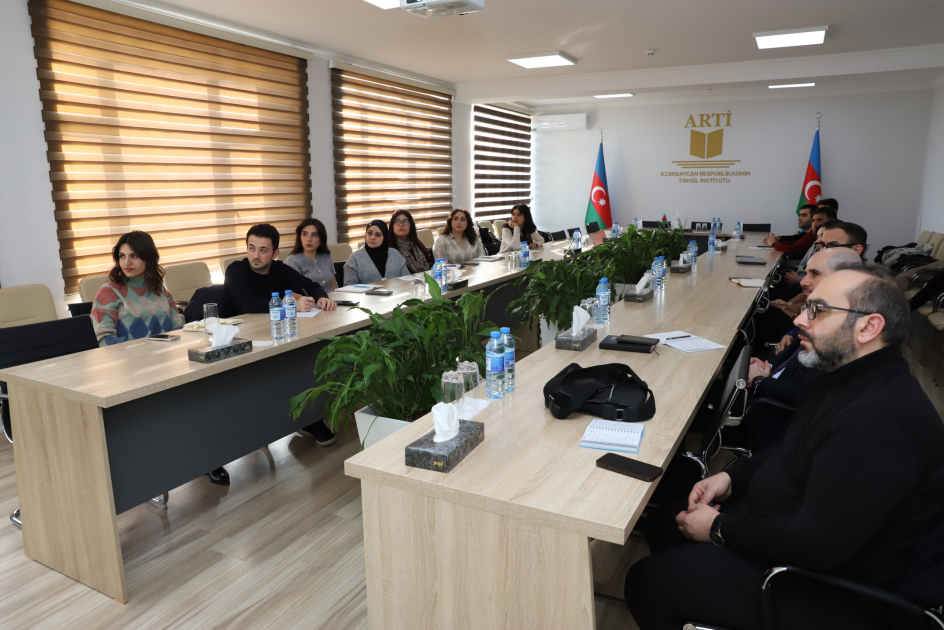 Doktorantlar üçün növbəti seminar keçirilib