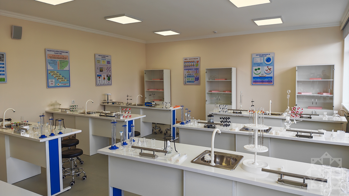 Kərkicahan tam orta məktəbi