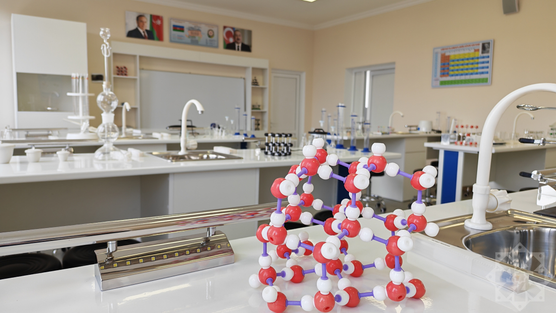 Kərkicahan tam orta məktəbi