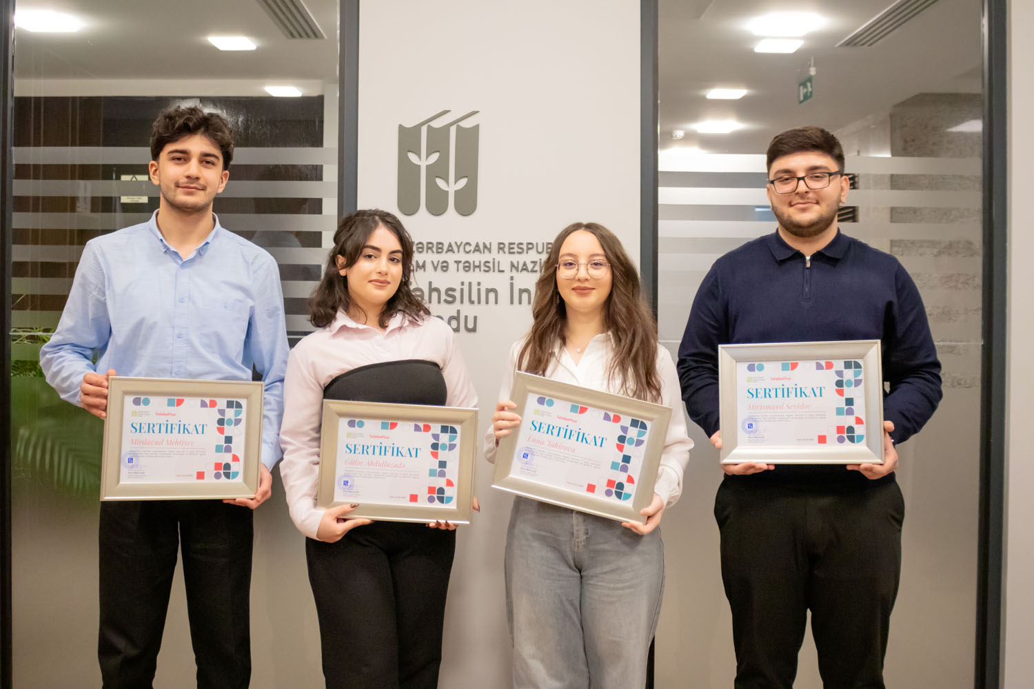 “Bir Könüllü” təşkilatının üzvləri TİF-də təcrübə proqramını bitiriblər