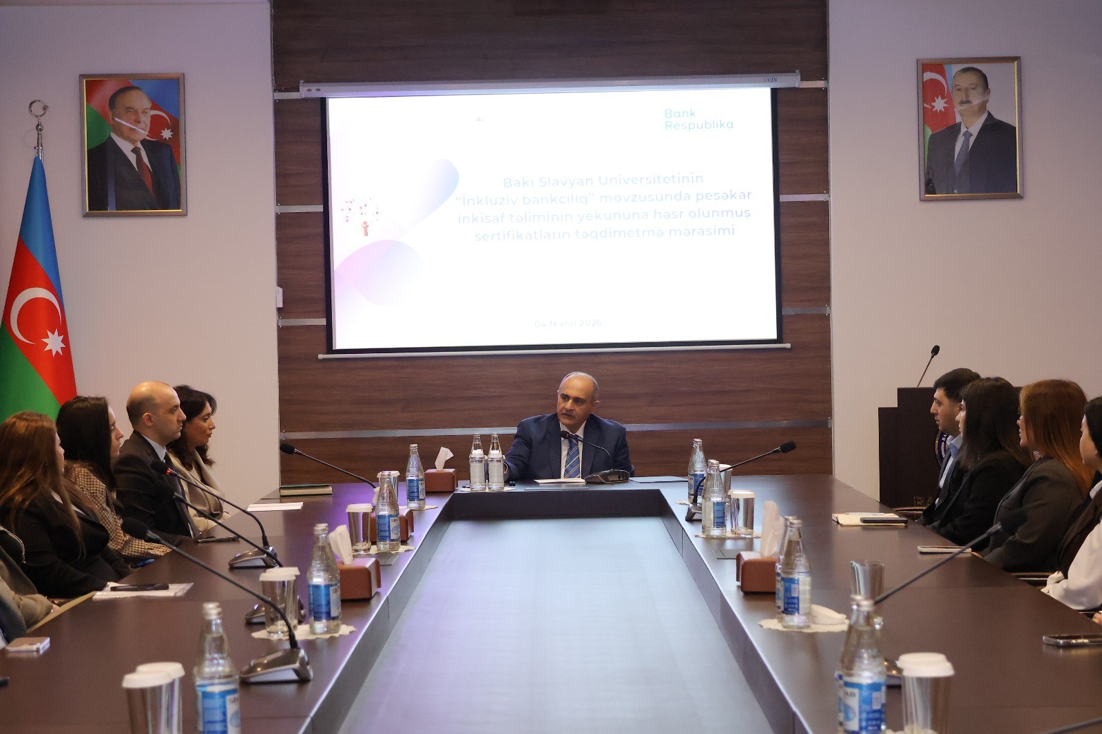 BSU-da inklüziv bankçılıq təlimi yekunlaşıb