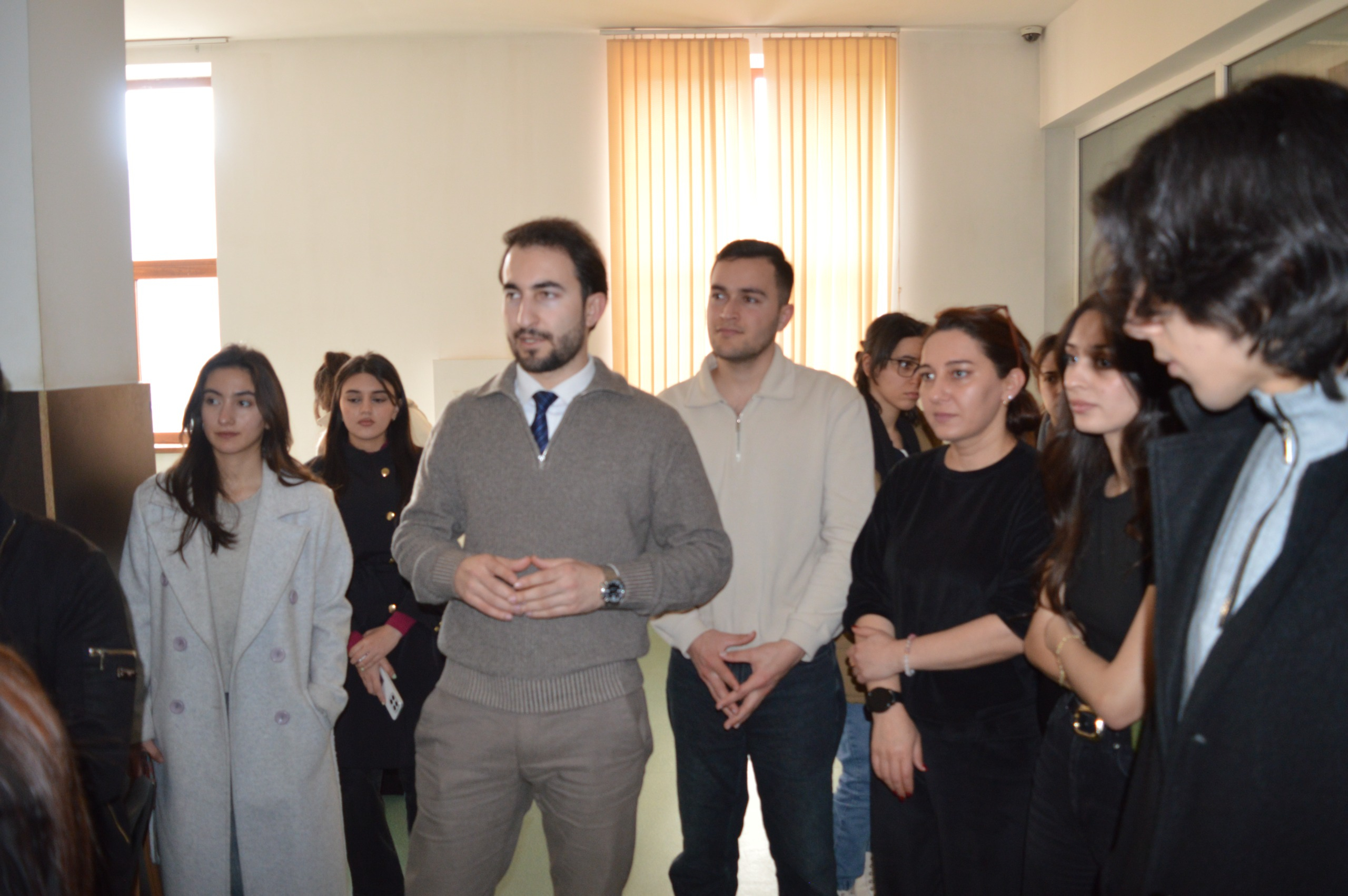 “Mediada gənclərin hüquqi mübarizəsi” layihəsi çərçivəsində mediatur təşkil olunub