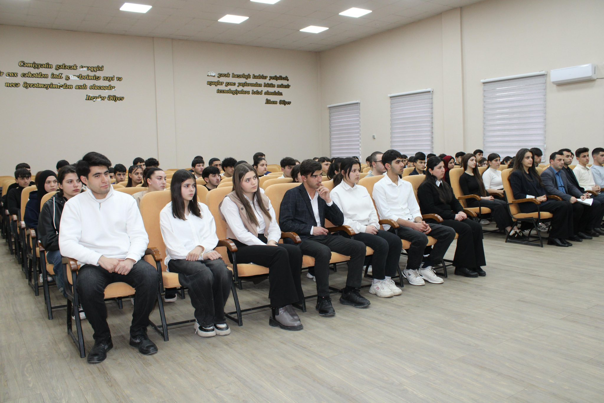 Peşə tələbələri üçün Gənclər Həftəsi çərçivəsində düşərgə təşkil olunub