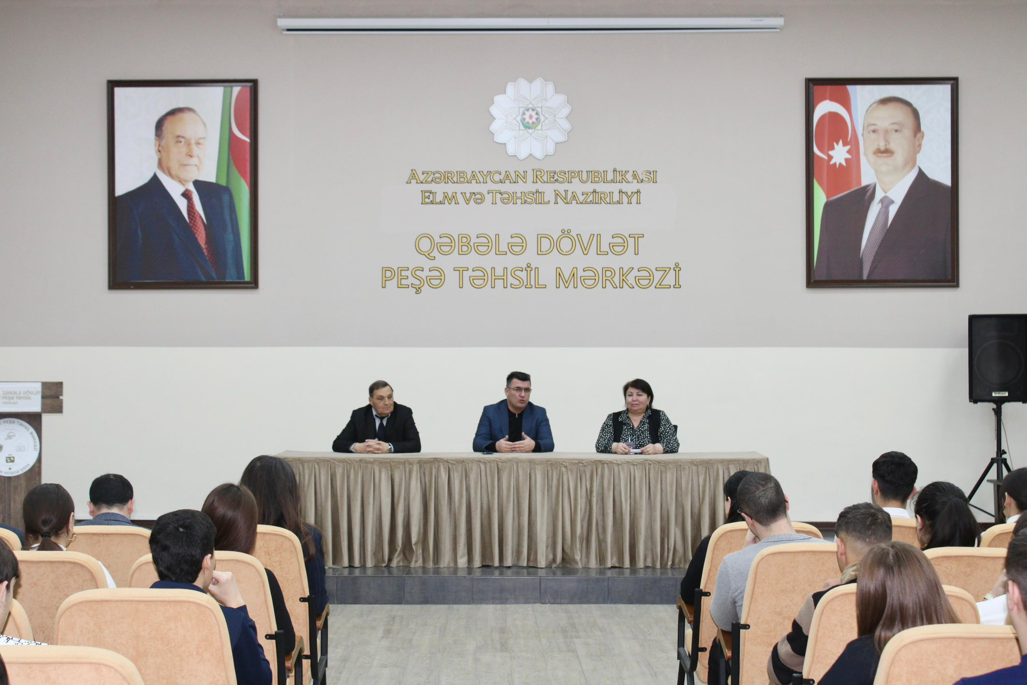 Peşə tələbələri üçün Gənclər Həftəsi çərçivəsində düşərgə təşkil olunub