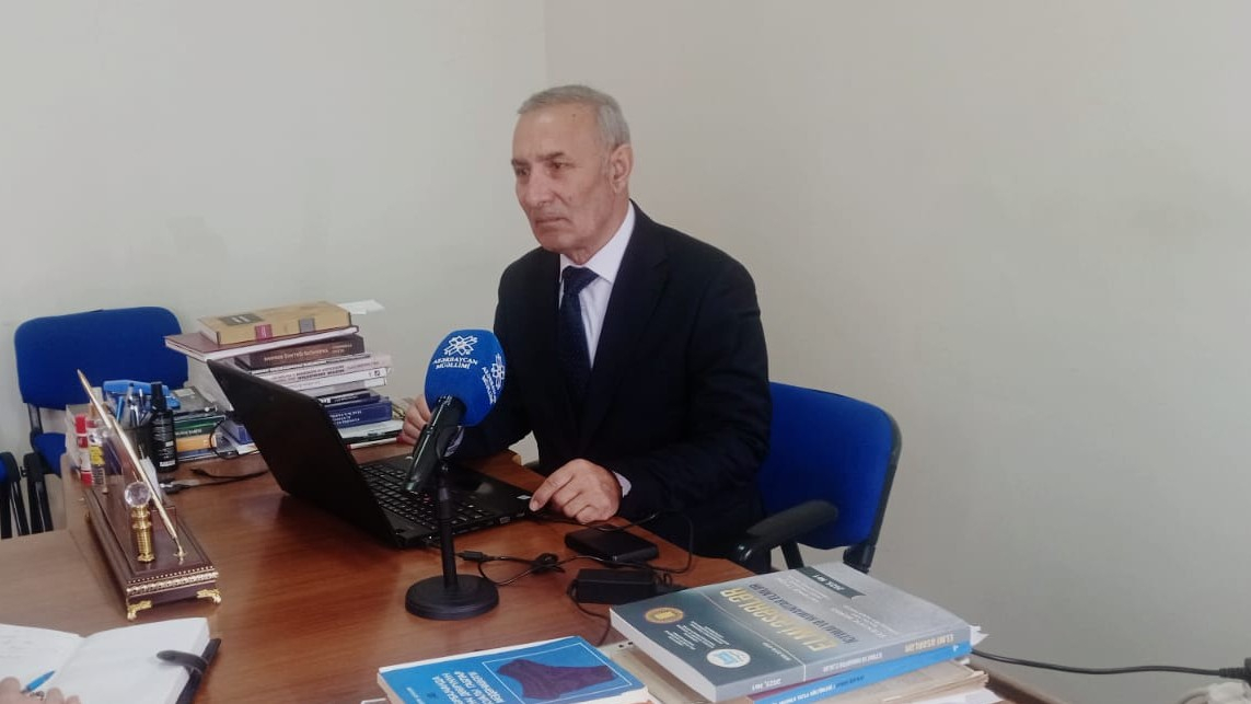 Belə çıxır ki, ibtidai icma quruluşunda şəhərlər var idi - Tarixçi alimdən dərsliklərlə bağlı irad