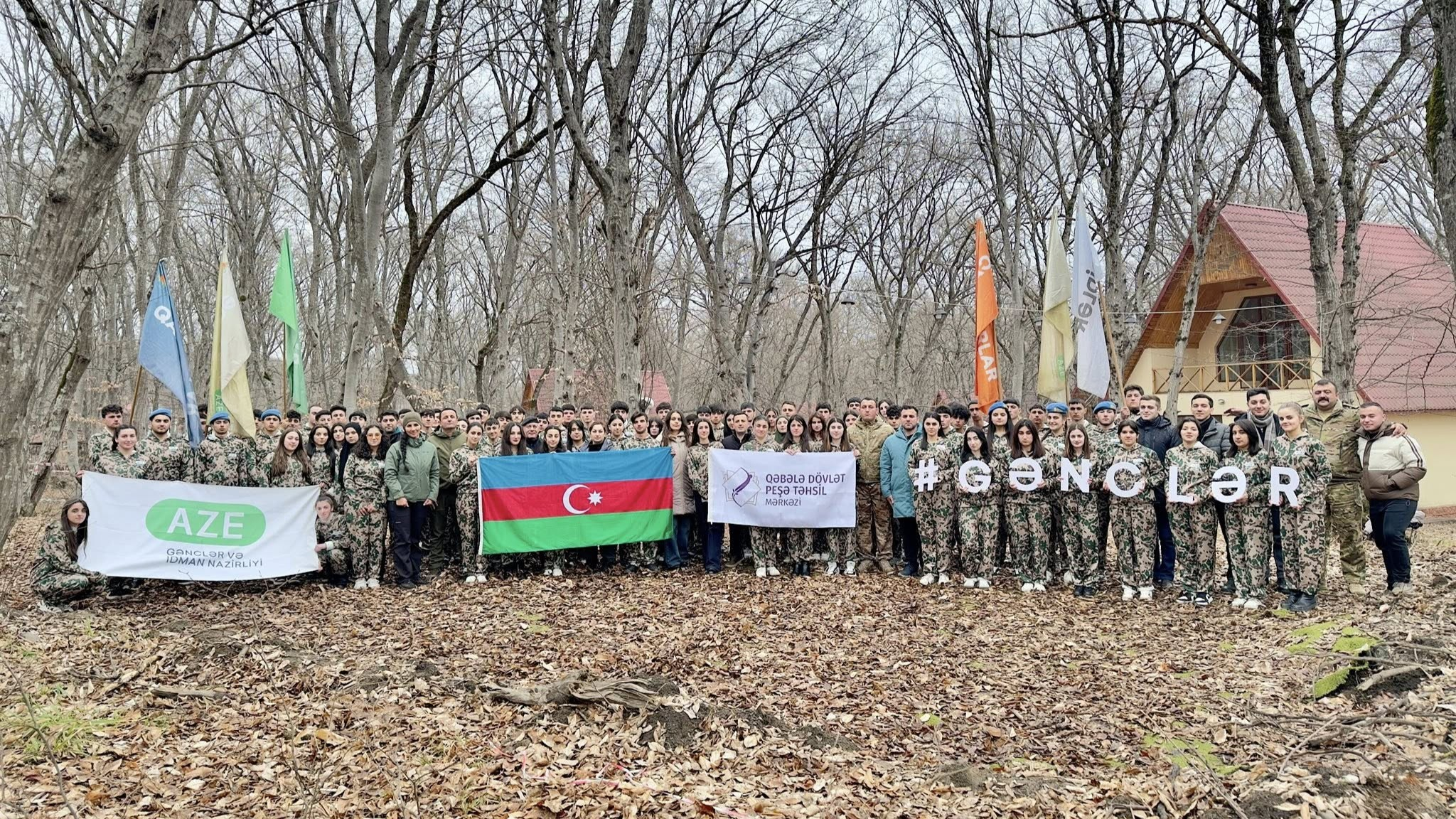 Qəbələ Dövlət Peşə Təhsil Mərkəzinin tələbələri düşərgədə iştirak edirlər