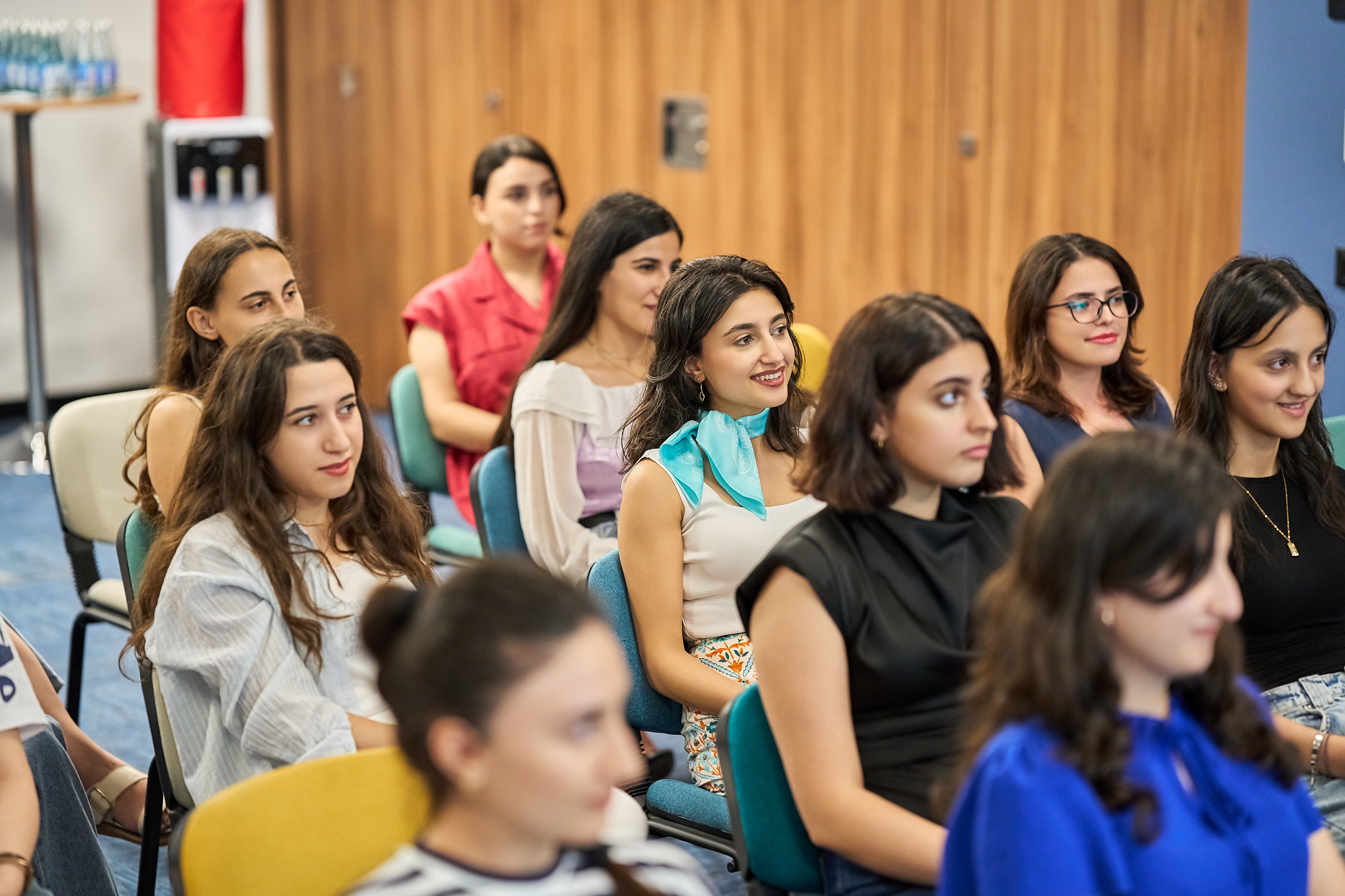 Təhsilin İnkişafı Fondu 500-dən çox qızın təhsilinə dəstək olub