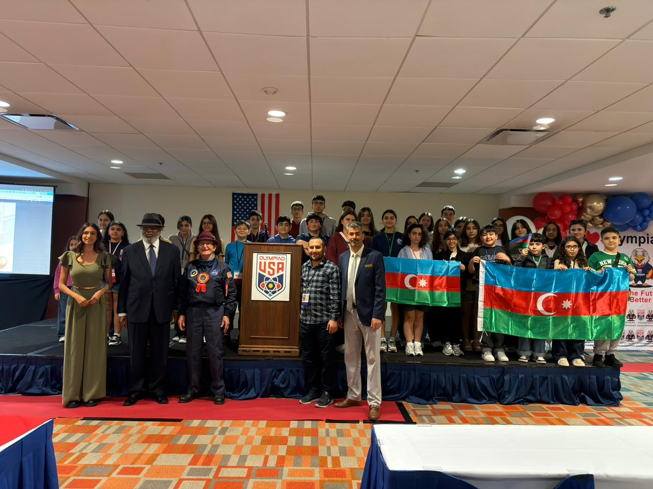 ABŞ-də keçirilən beynəlxalq olimpiadada uğur qazanan şagirdlər vətənə dönüblər