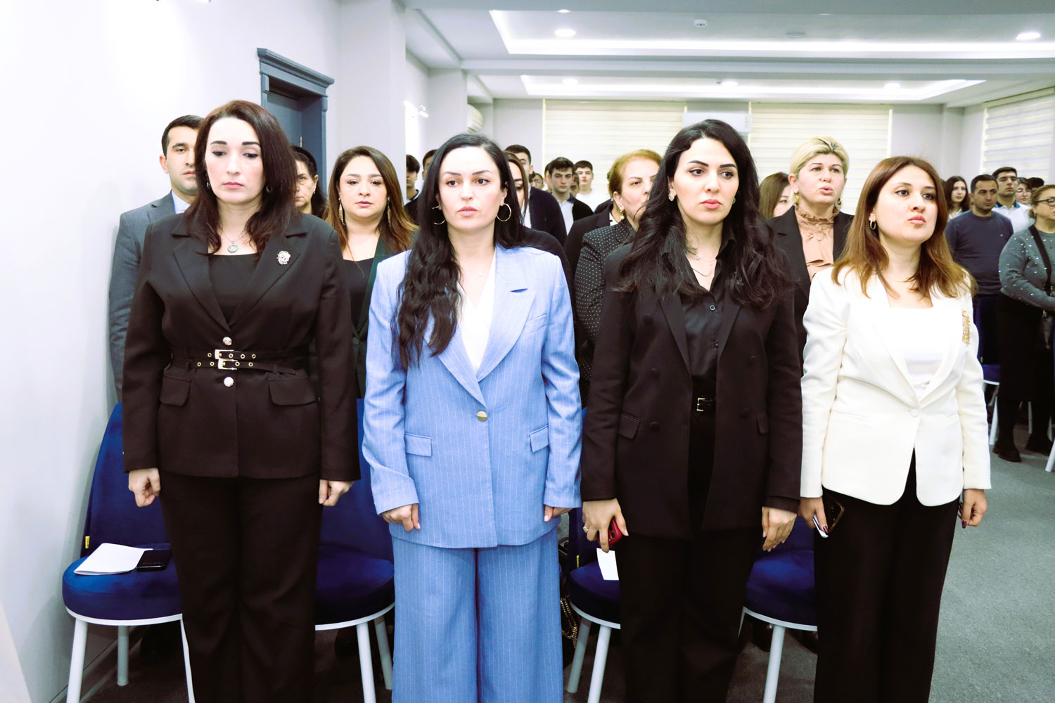 Paytaxt məktəblərində “Heydər Əliyev irsinin öyrədilməsi” dərsləri davam edir