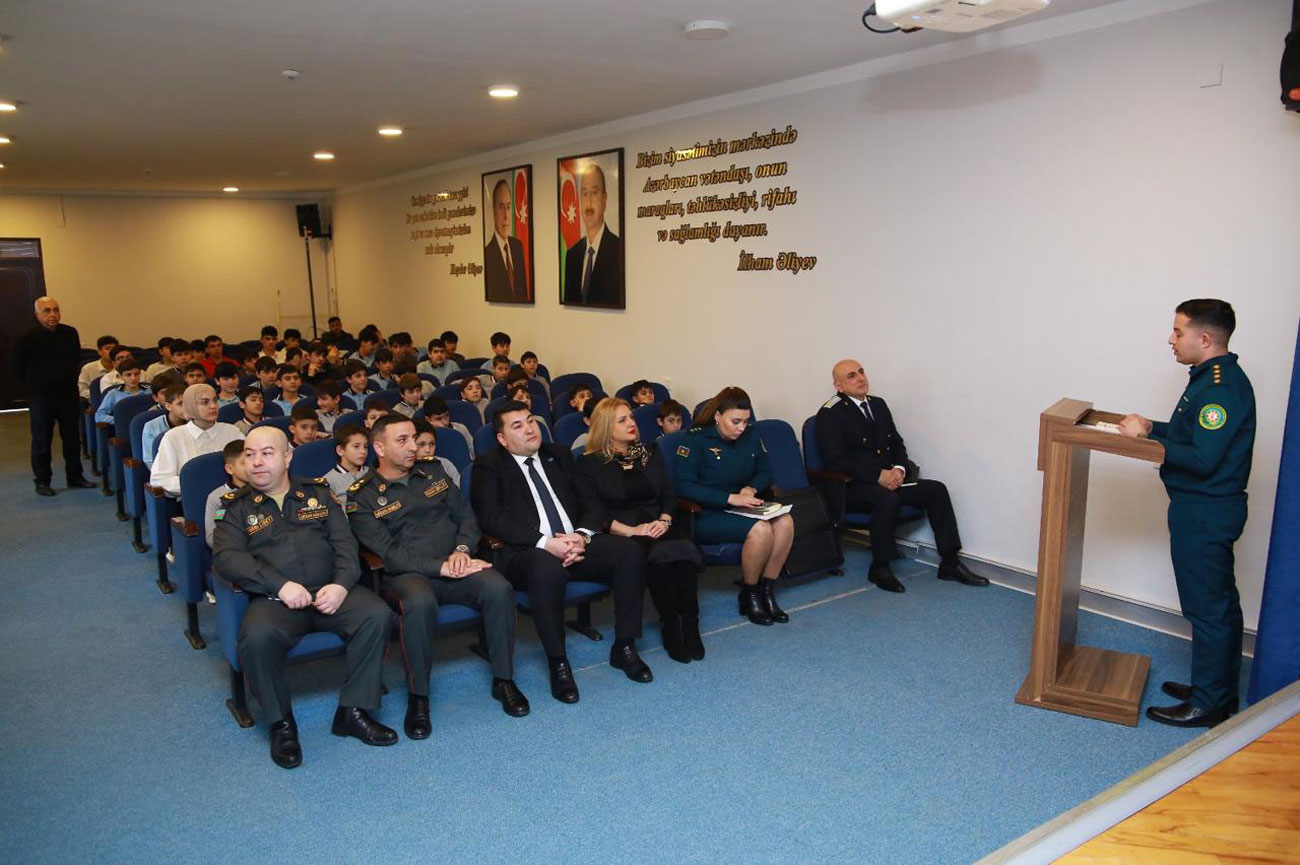 Hərbi təhsilə marağın təşviqi üçün görüşlər keçirilib