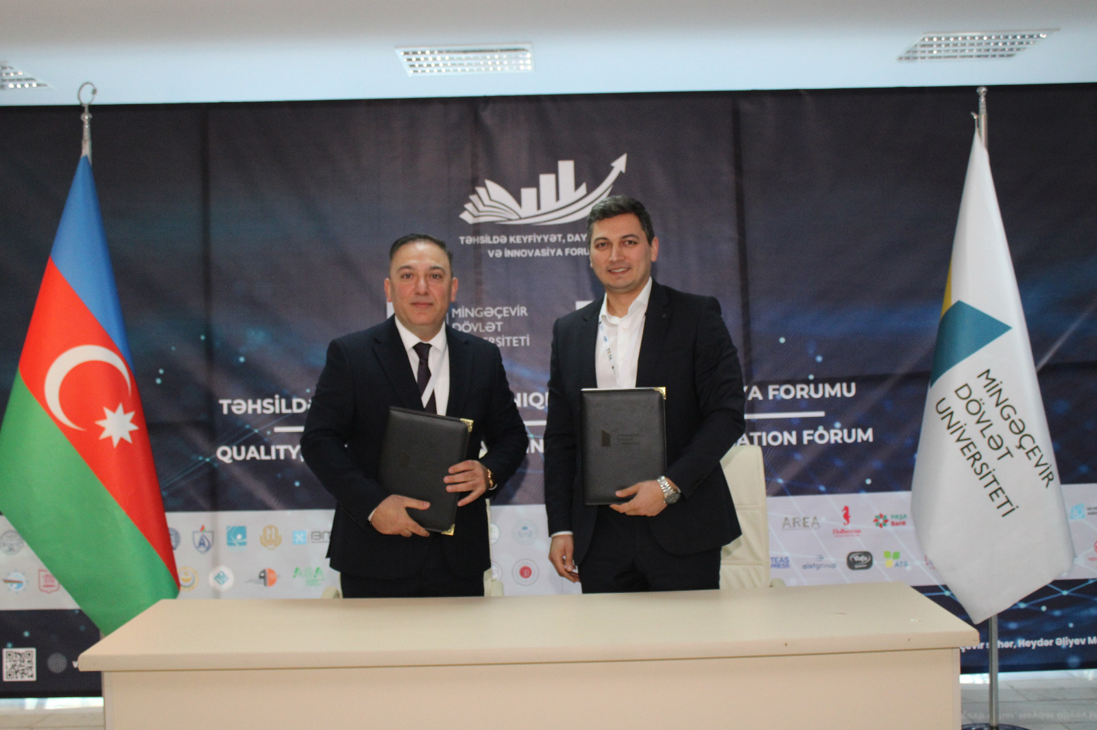 29 ali təhsil müəssisəsi MDU-nun keyfiyyət forumunda iştirak edib