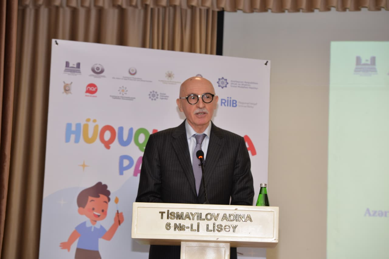 Firudin Qurbanov: Sosial şəbəkələrdən düzgün istifadə son dərəcə vacibdir