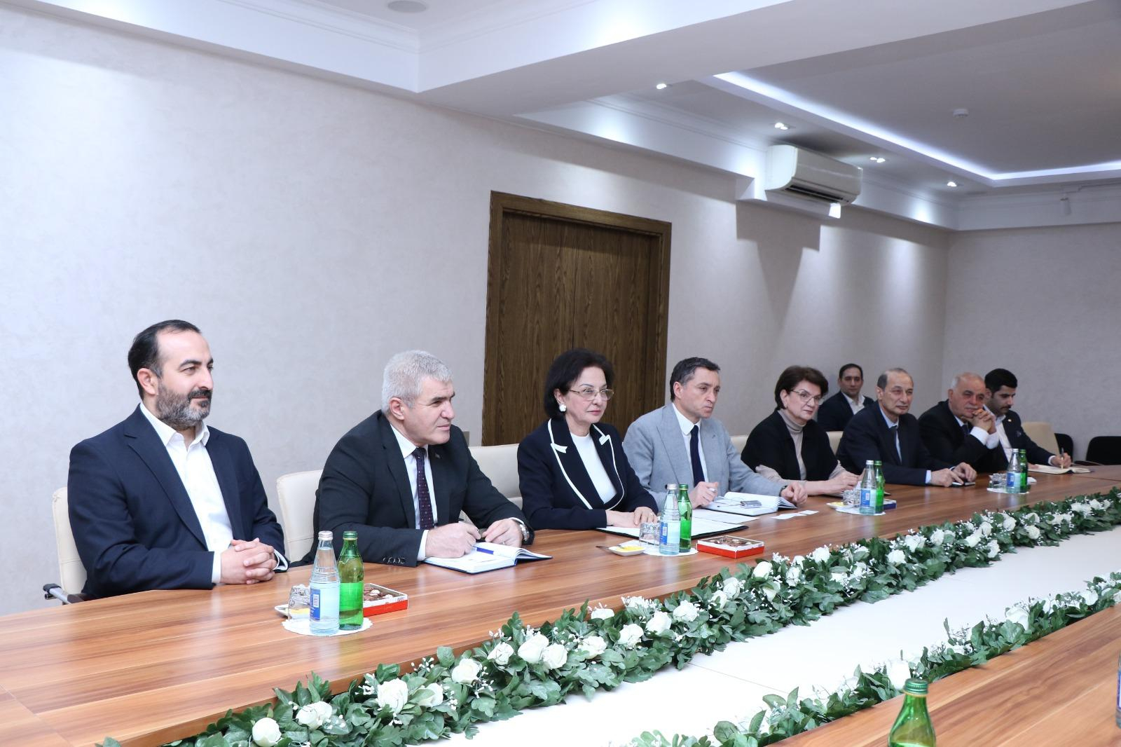 AzMİU Macarıstan universiteti ilə Əməkdaşlıq Memorandumu imzalayıb