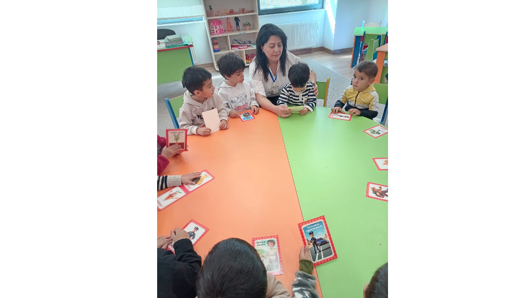 “Müəllim, əsgər olaq?” – Xıdırlı kənd bağçasından