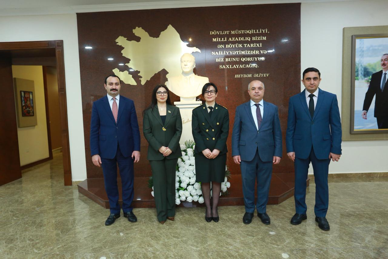 Sumqayıt məktəbliləri Memorial Soyqırımı Muzeyini ziyarət ediblər