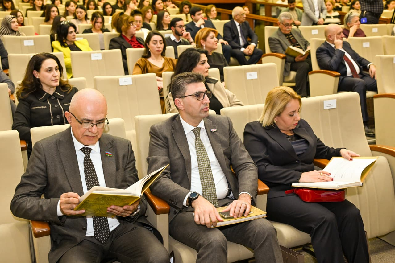 “Övraqi-nəfisə” söz və musiqi ilə yenidən dirçəldi