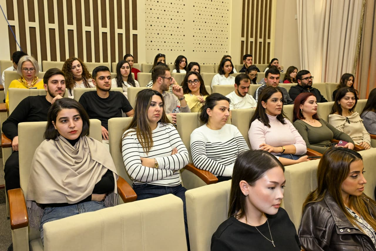 “Övraqi-nəfisə” söz və musiqi ilə yenidən dirçəldi