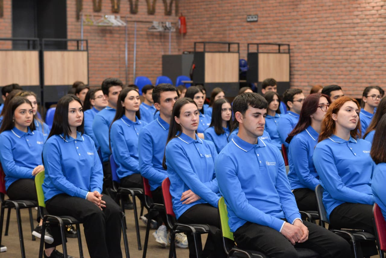 Yeni dövr gənclərin qarşısında müəyyən vəzifələr qoyur