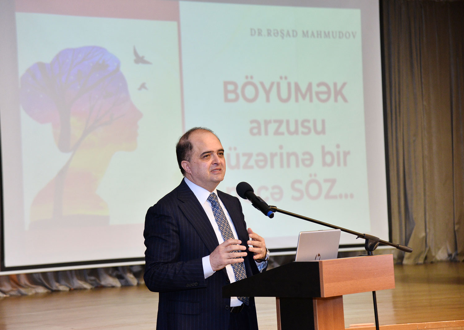 Rəşad Mahmudov “Məktəbdə...” layihəsinin qonağı olub